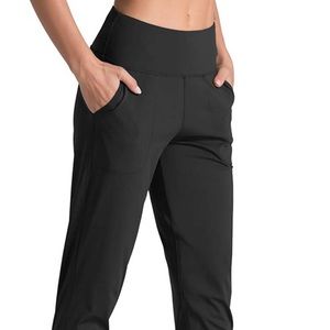 Dragon fit joggers for women with pockets, size M